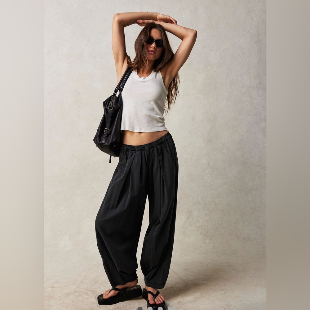 NWOT FREE PEOPLE To The Sky Parachute Pants